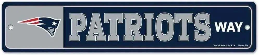  New England Patriots Street Sign 3.75X19 Plastic Durable -  ToylandEU™