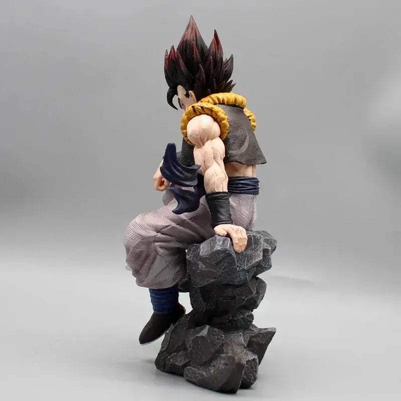 Dragon Ball Z Sitting Gogeta Figure With 3 Swappable Heads - ToylandEU
