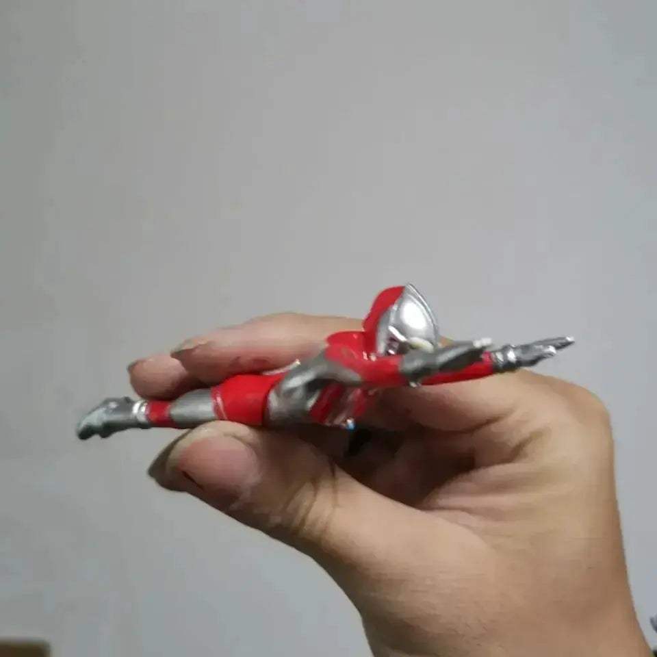 Six Piece Ace Flight Action Figure Set Premium PVC Collectibles - ToylandEU