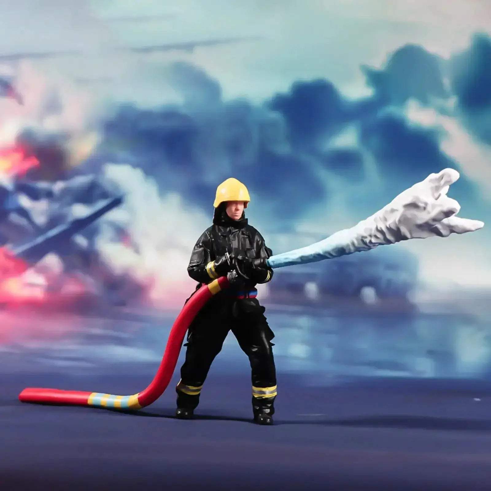 Sixty Fourth Scale Firefighter Figure for Dioramas Realistic Detail - ToylandEU