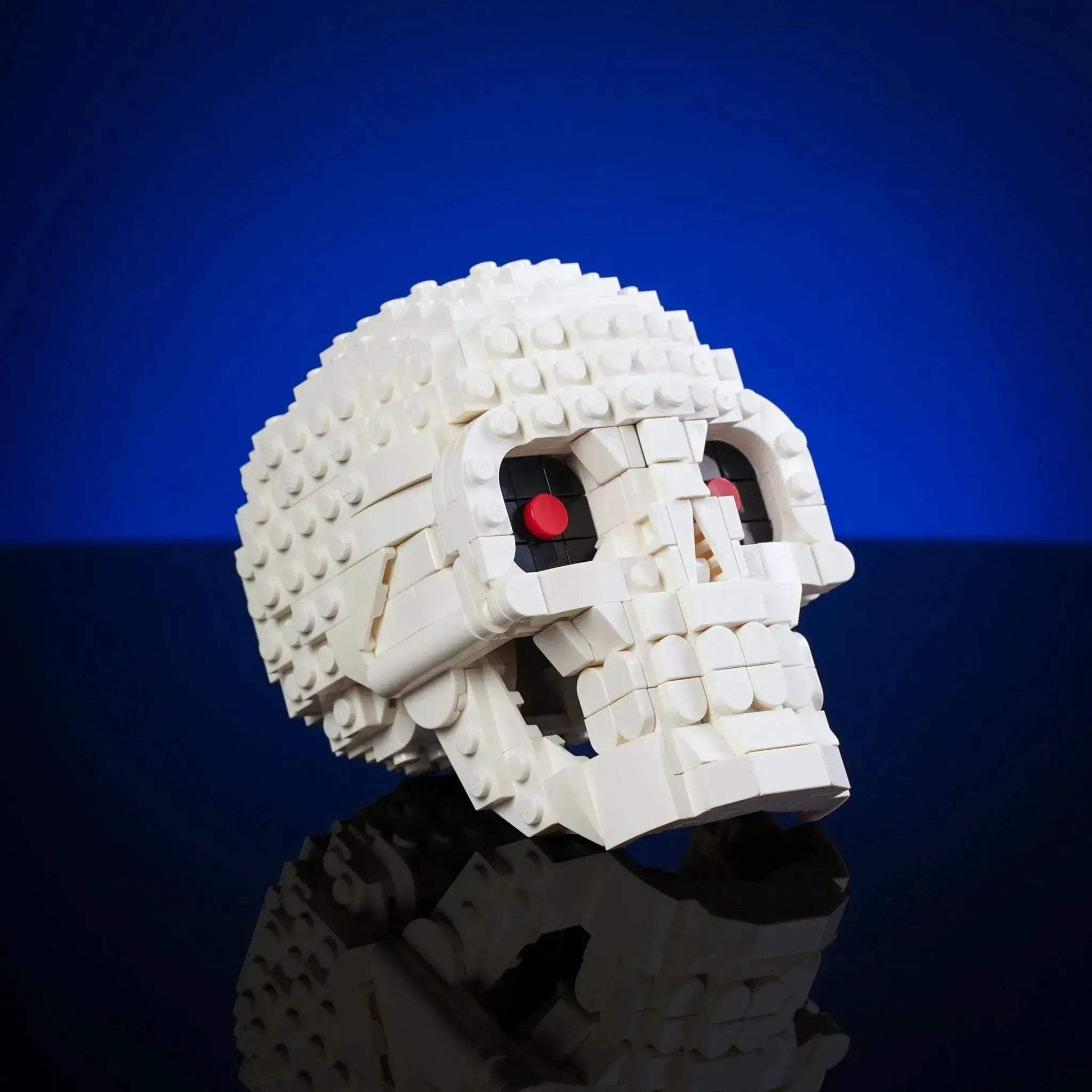 Halloween Skull Prop With Realistic Sculpting Hinged Jaw Spooky Spider - ToylandEU