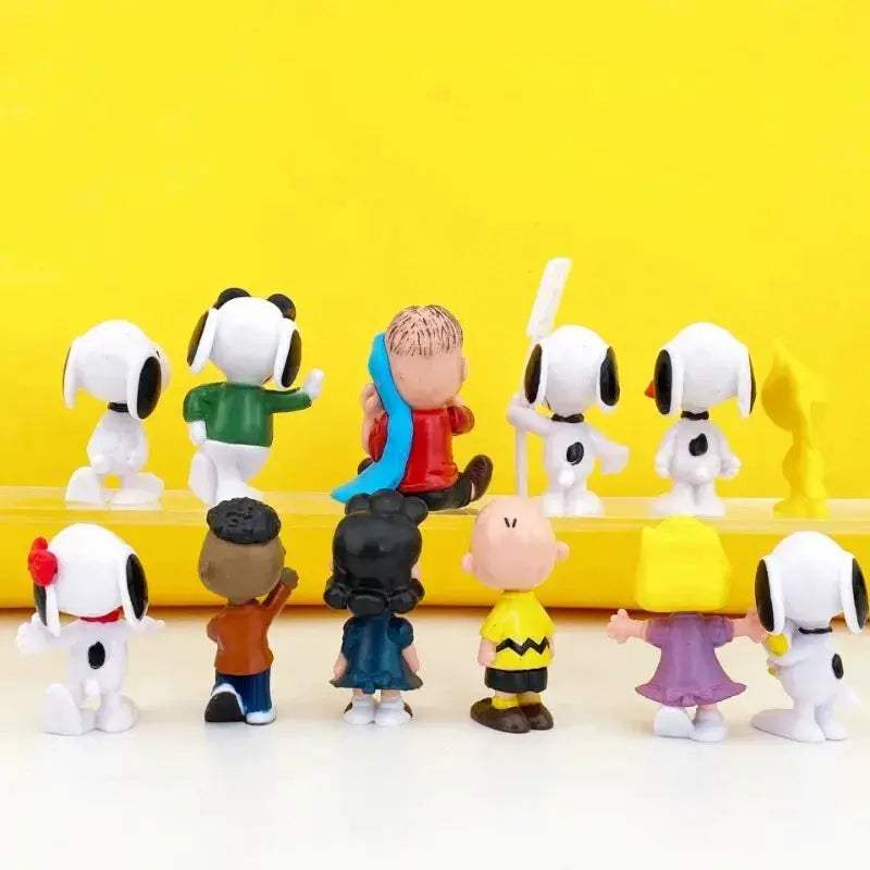 Snoopy Cartoon Action Figures Set For Car Desk Decor - ToylandEU