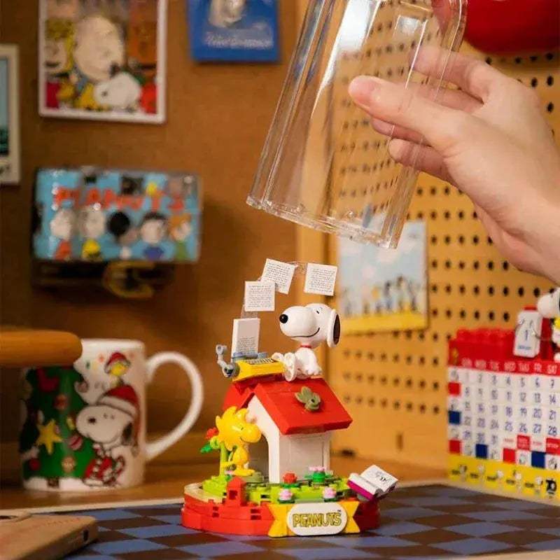 Snoopy Educational Building Block Set Compatible With LEGO - ToylandEU