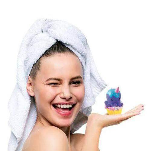 DIY Soap Kit 3 Pack Frosted Soaps With Collectible Toppers - ToylandEU
