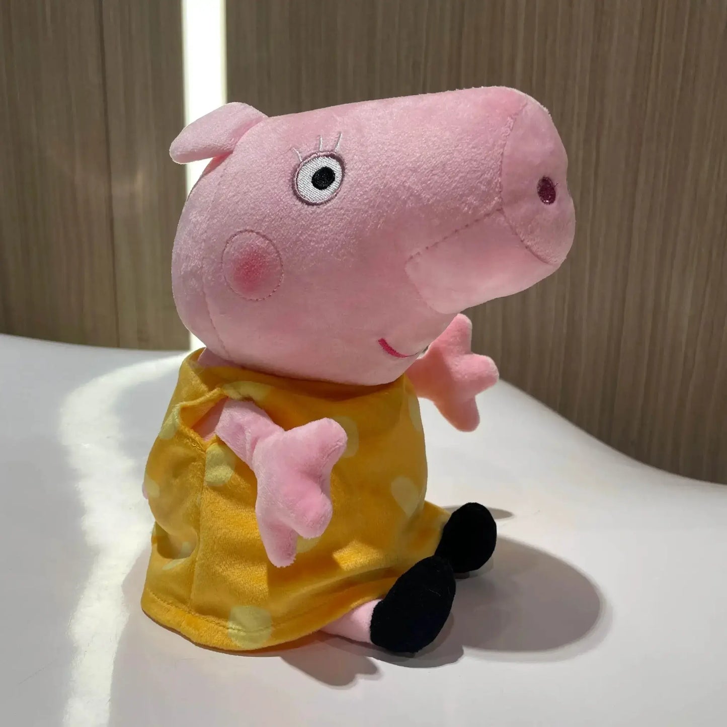 Soft Genuine Peppa Pig 30CM Plush Doll - Ideal Gift Toyland EU -  ToylandEU™