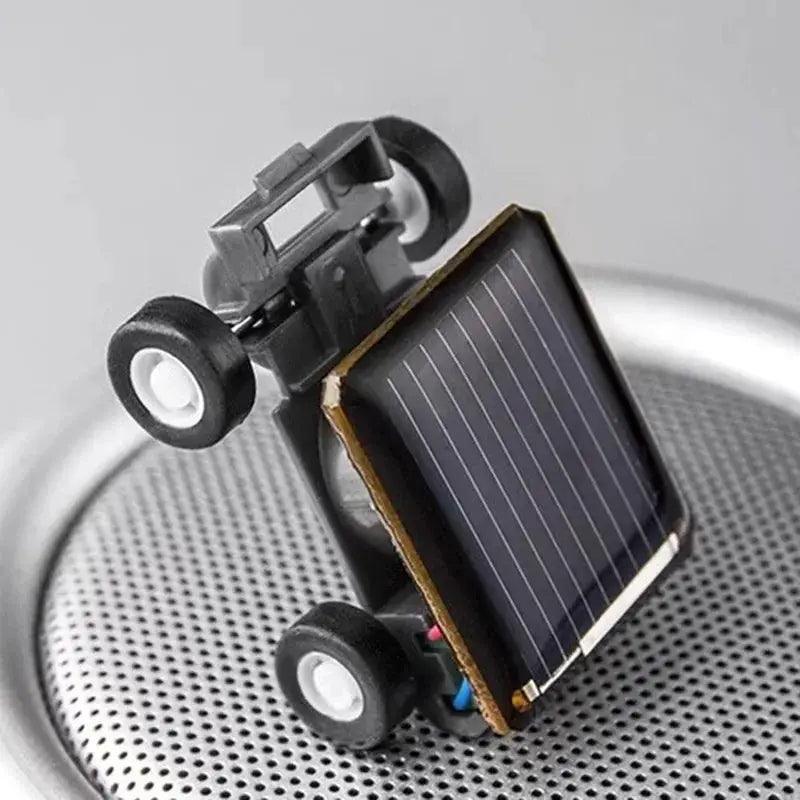  Solar Grasshopper Toy Robotic Insect No Batteries -  ToylandEU™