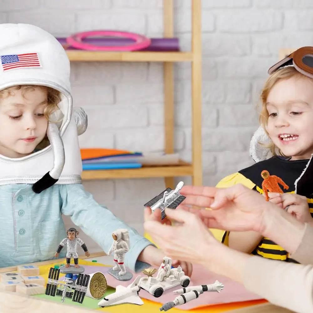 Solar System Toys For Kids 19pcs Planets Solar System Desk Decor Space Astronauts Toy For Autistic Children Non-Toxic With 9 - ToylandEU