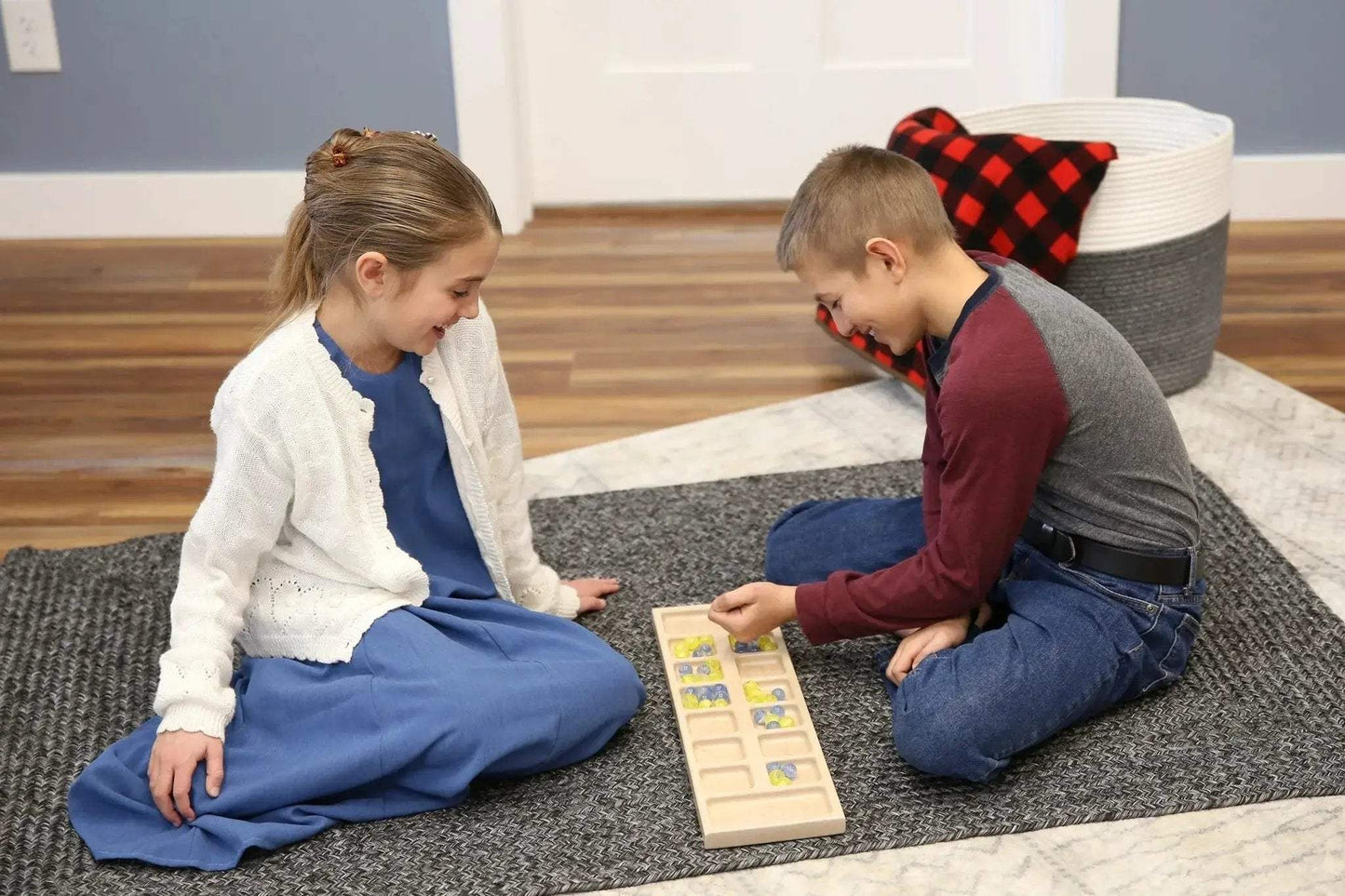 Solid Oak Wood Mancala Board Game Set With Marbles, Amish-Made - ToylandEU