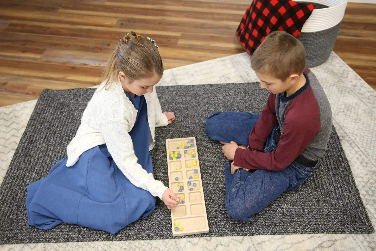 Solid Oak Wood Mancala Board Game Set With Marbles, Amish-Made - ToylandEU