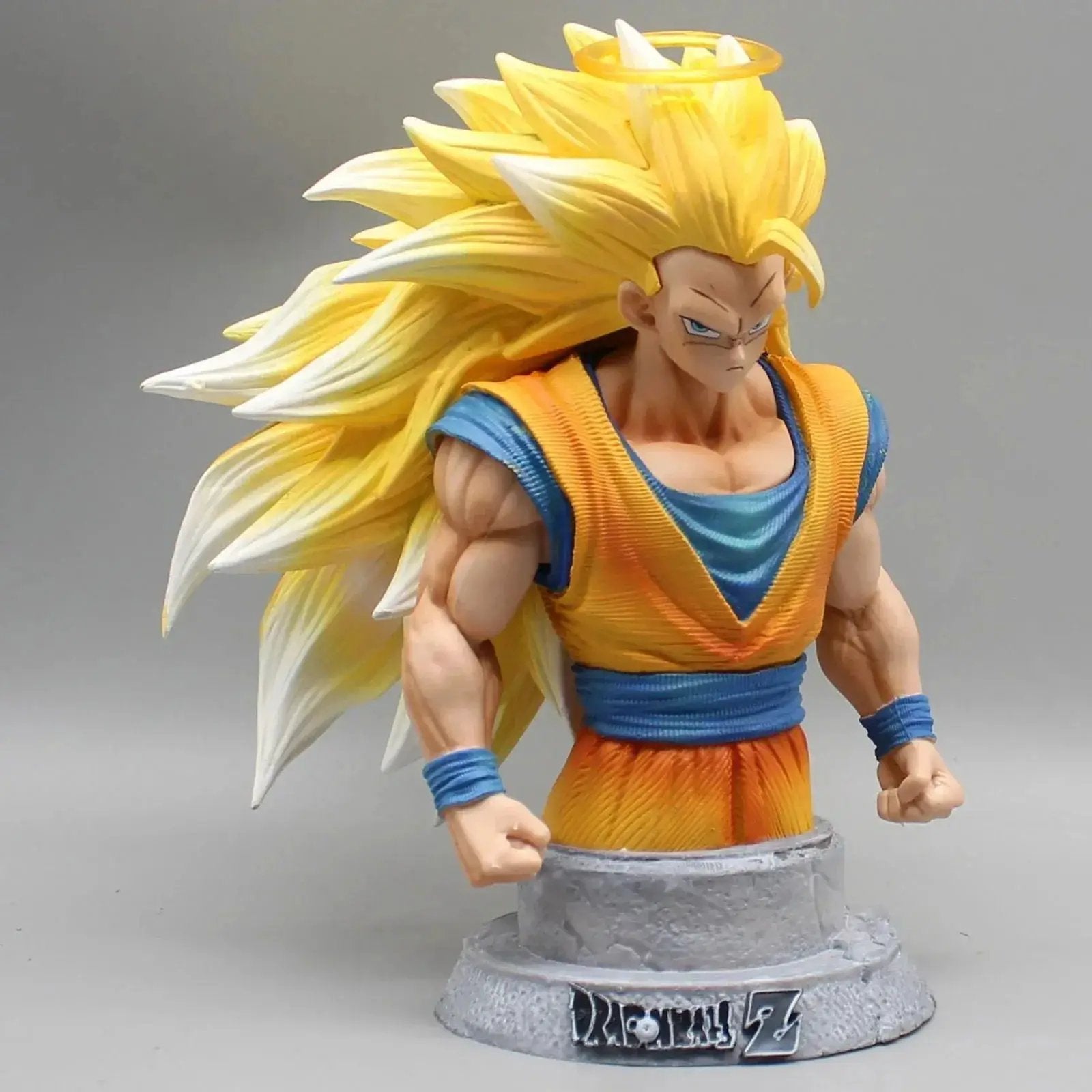 Dragon Ball Z Goku Super Saiyan 3 Half Bust Figure - ToylandEU