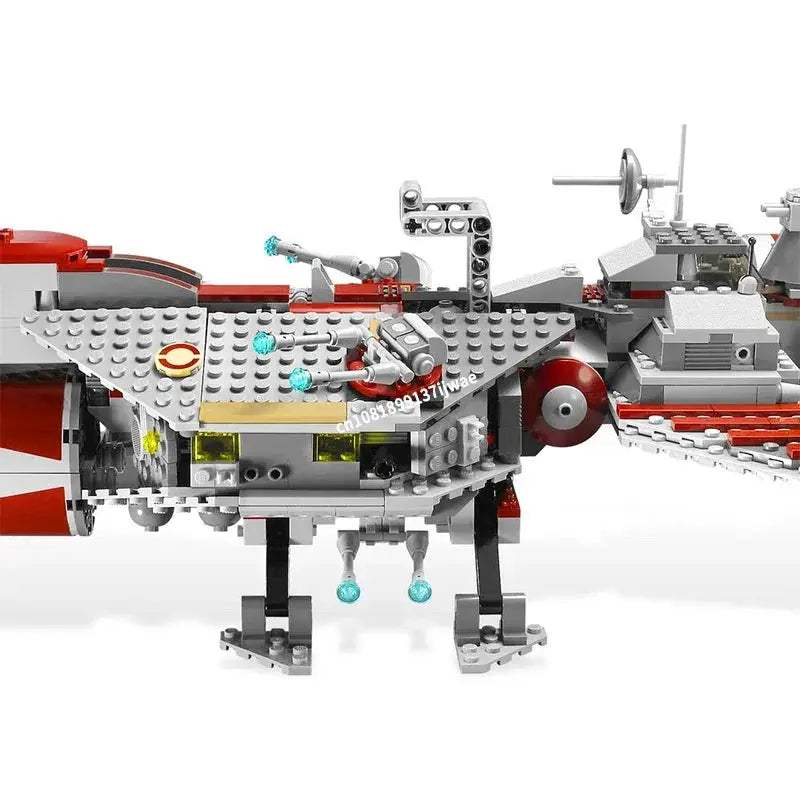  Space Frigate Model Kit 1030 Pieces Ideal Gift -  ToylandEU™