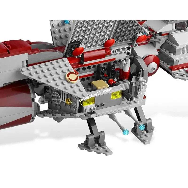  Space Frigate Model Kit 1030 Pieces Ideal Gift -  ToylandEU™