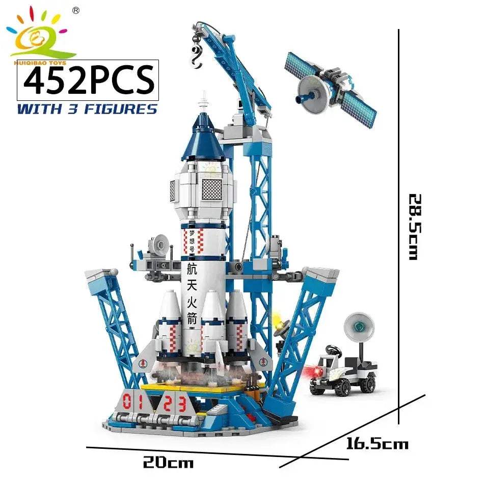 Space Rocket Building Blocks With Astronaut Figure - ToylandEU