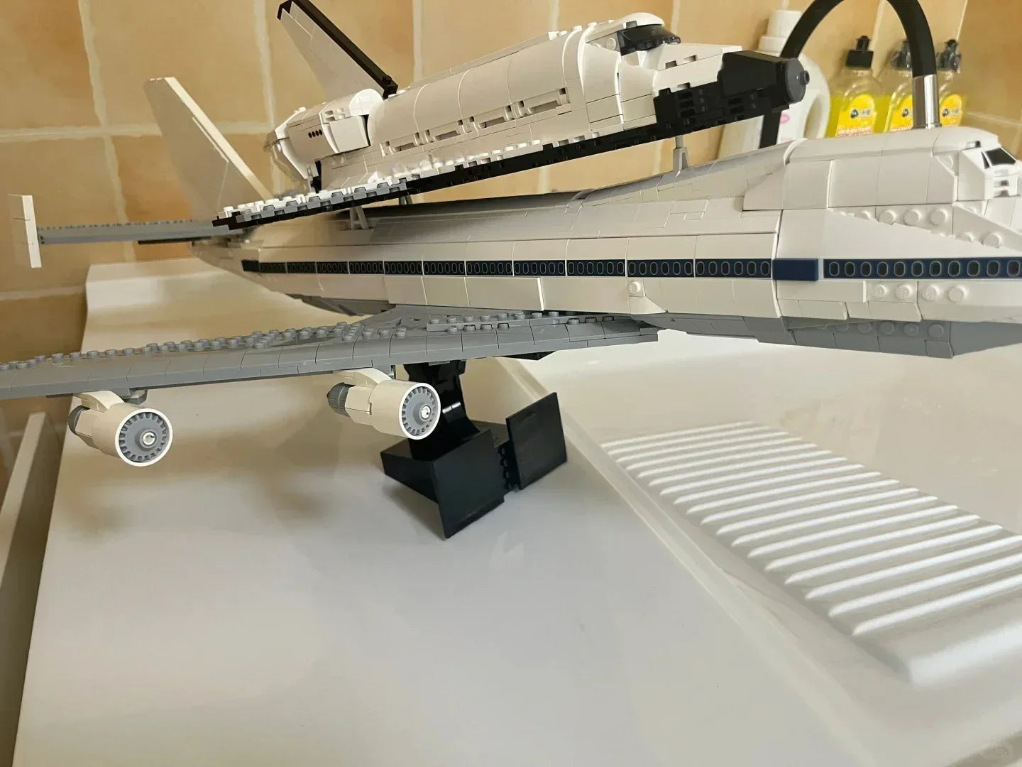 Space Shuttle Model Building Bricks Toy For Kids STEM Gift - ToylandEU