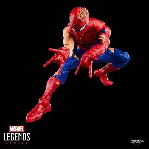 Spider-Man Marvel Legends Magic: The Gathering Battle-Damaged Spider-Man 6-Inch Action Figure and Card - ToyShnip