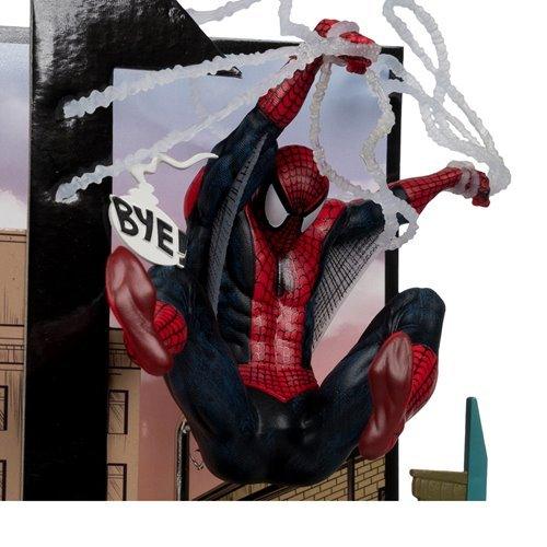 SpiderMan 1 To 10 Scale Posed Figure Backdrop Art Card
