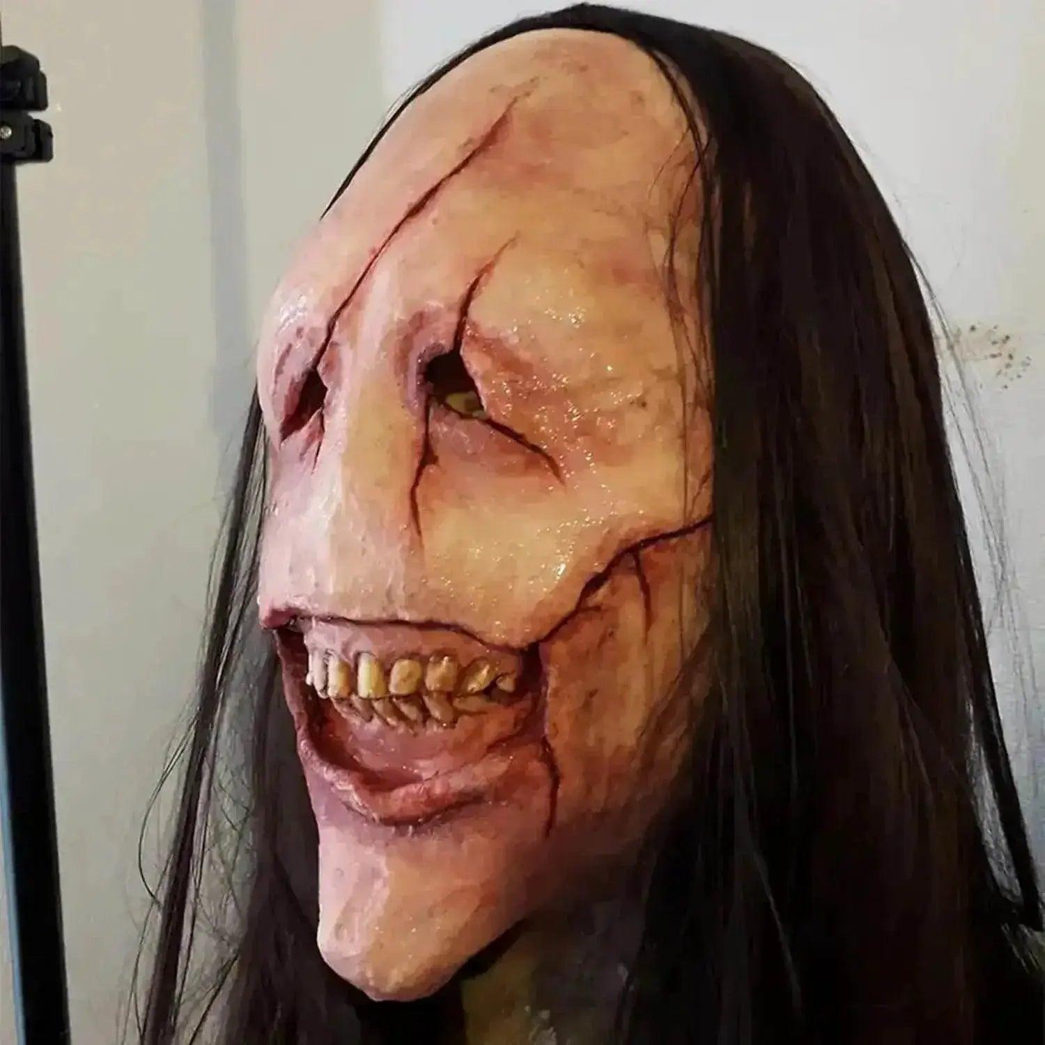  Spooky Halloween Demon Mask Black Hair Toyland EU -  ToylandEU™