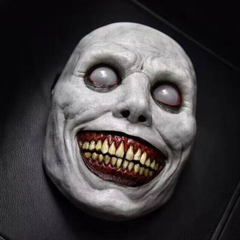 Spooky Halloween Mask Exorcist Smiley Demon For Adults - ToylandEU