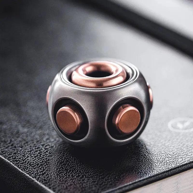  Spore Pendant Fidget Spinner Necklace Hardcore EDC -  ToylandEU™