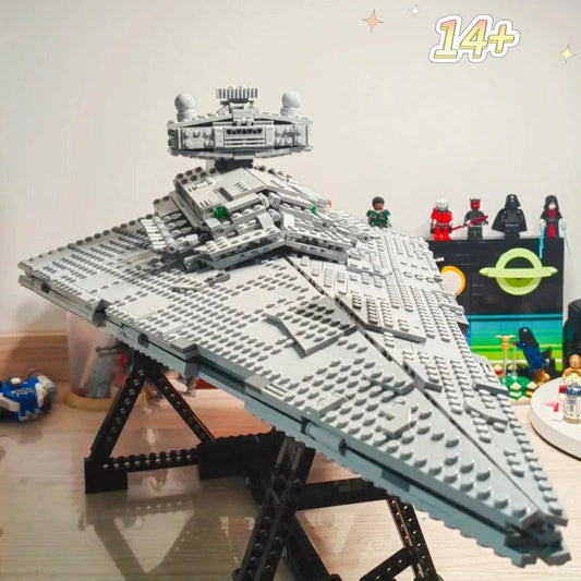 Star Destroyer Blocks | 1555 Piece Set | Toylandeu™