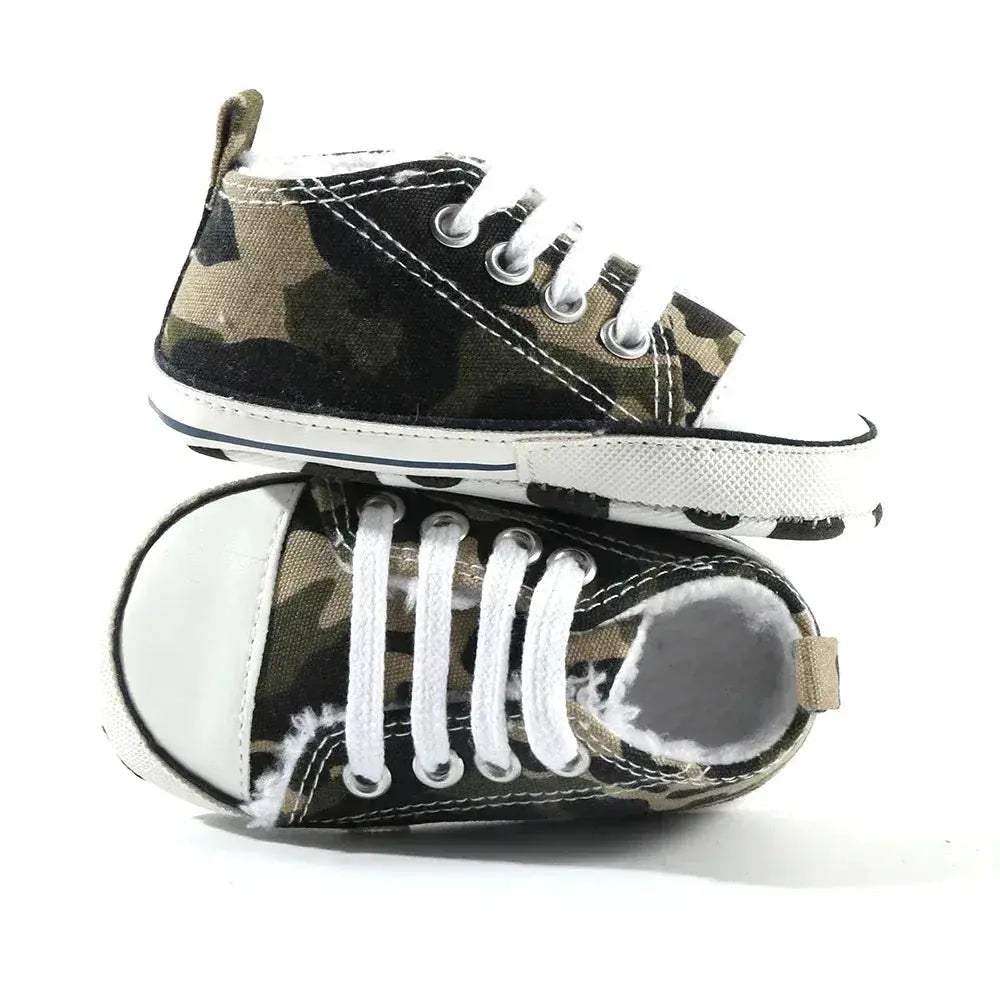Star Print Canvas Baby Sneakers First Walkers Anti Slip Shoes - ToylandEU