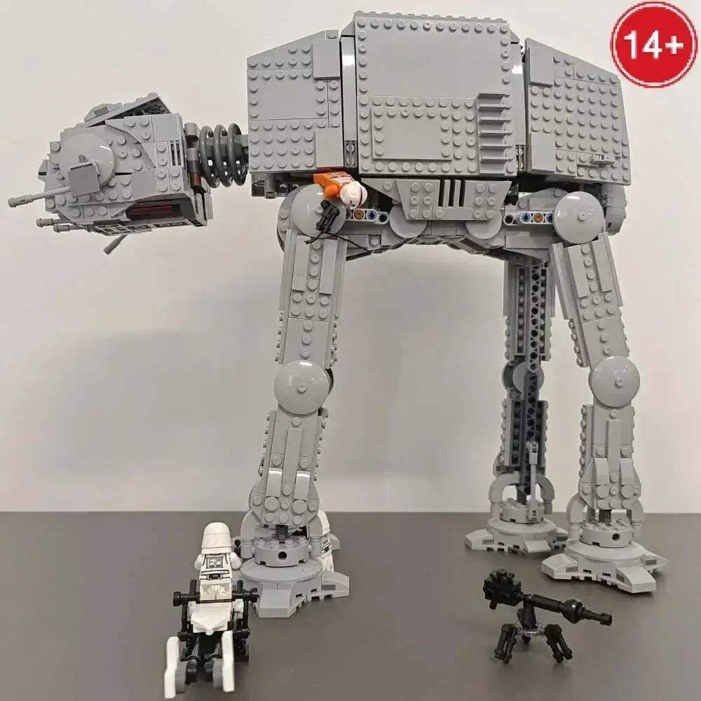 Star Wars ATAT Walker Motorized Battle Model Building Kit - ToylandEU