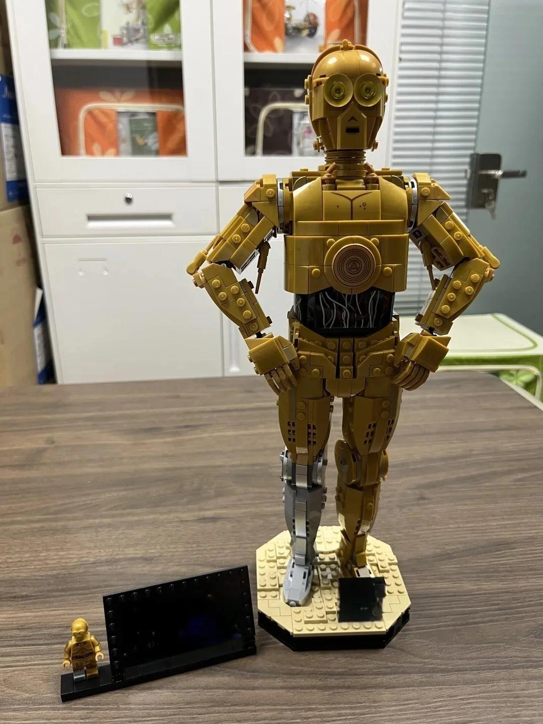 Star Wars Block Figure | Golden Humanoid | Toylandeu™