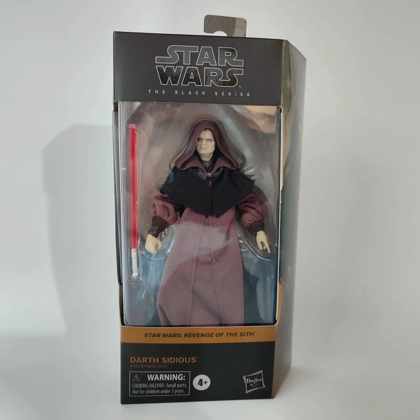 Star Wars Darth Vader Action Figure with Articulated Joints - ToylandEU