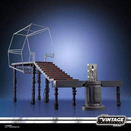 Star Wars Carbon Freezing Chamber Playset With Han Solo Figure - ToylandEU