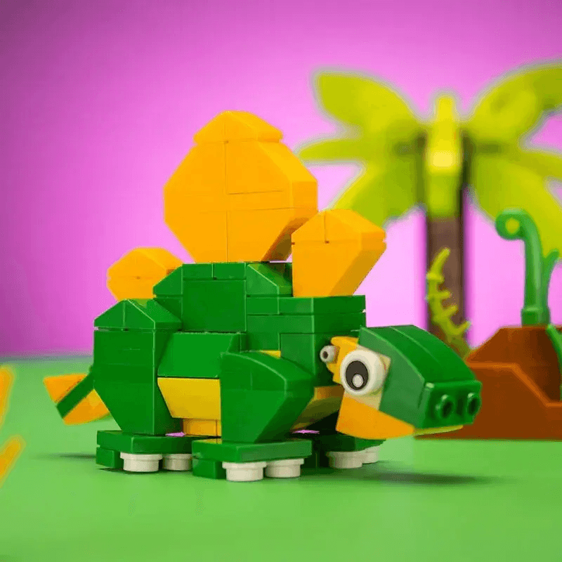 LEGO Stegosaurus Dinosaur Set With 86 Bricks And Printed Instructions - ToylandEU