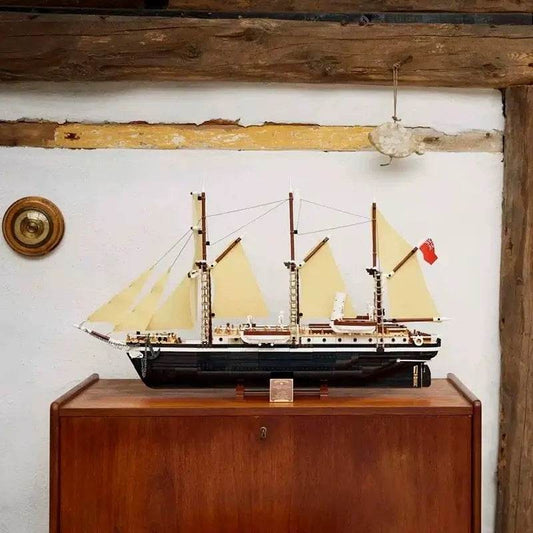 Stock New The Endurance Explorer Ship Moc 10335 Building Blocks Diy Assemble City Bricks Toys for Kids Birthday Christmas Gifts - ToylandEU