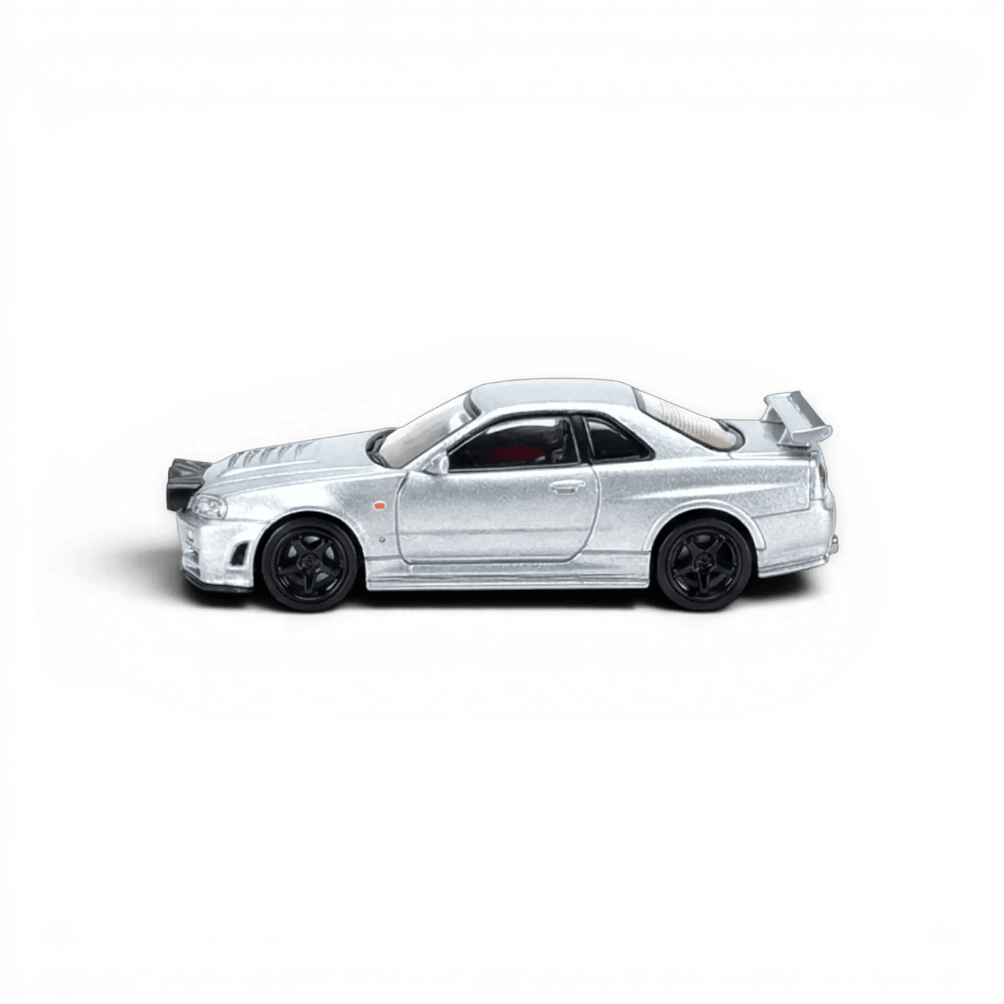 Street Weapon Nissan R34 GT-R Silver Snow Drift 1:64 - Lot57Supplies Diecast Shop