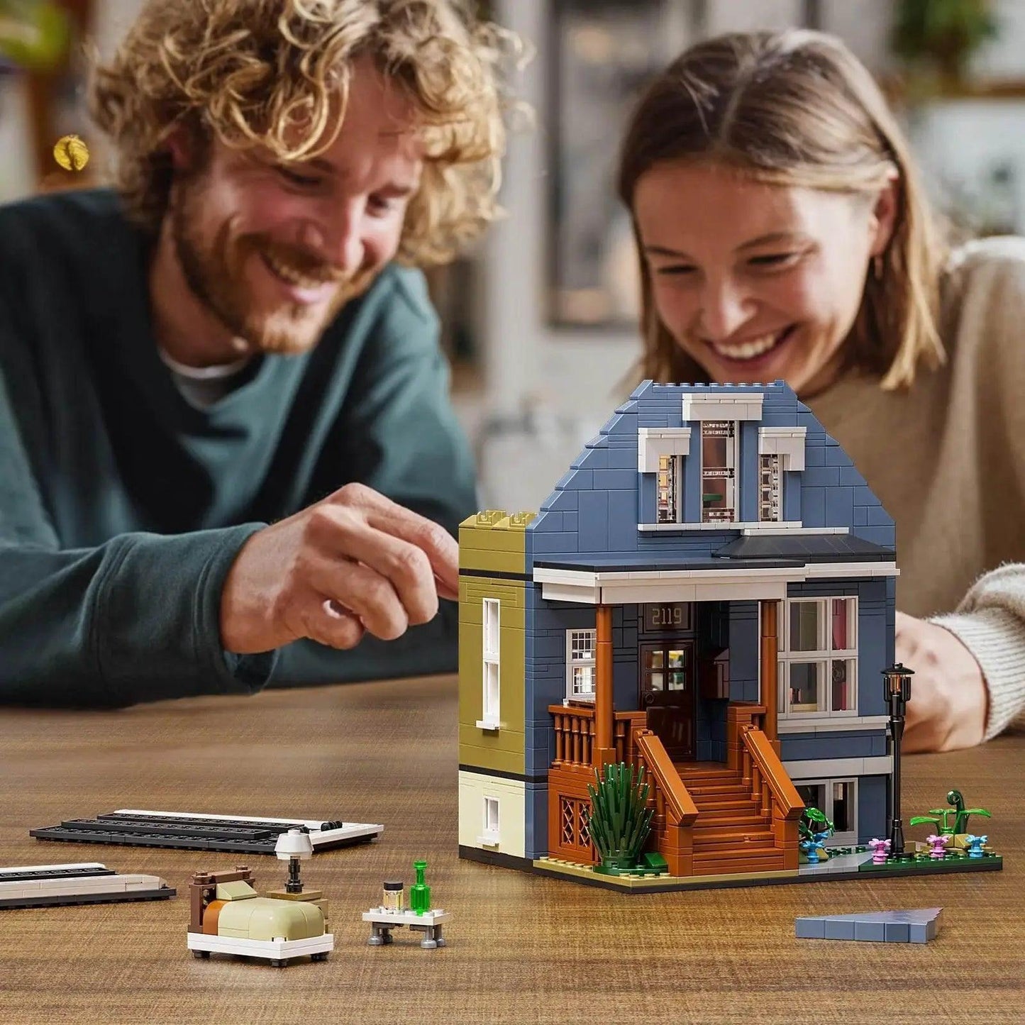  Stunning Building Blocks Set Shameless House Toyland EU -  ToylandEU™