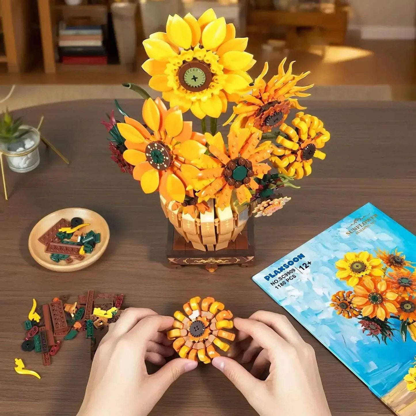 Sunflower Building Kit With Vase Base For Realistic Bloom - ToylandEU