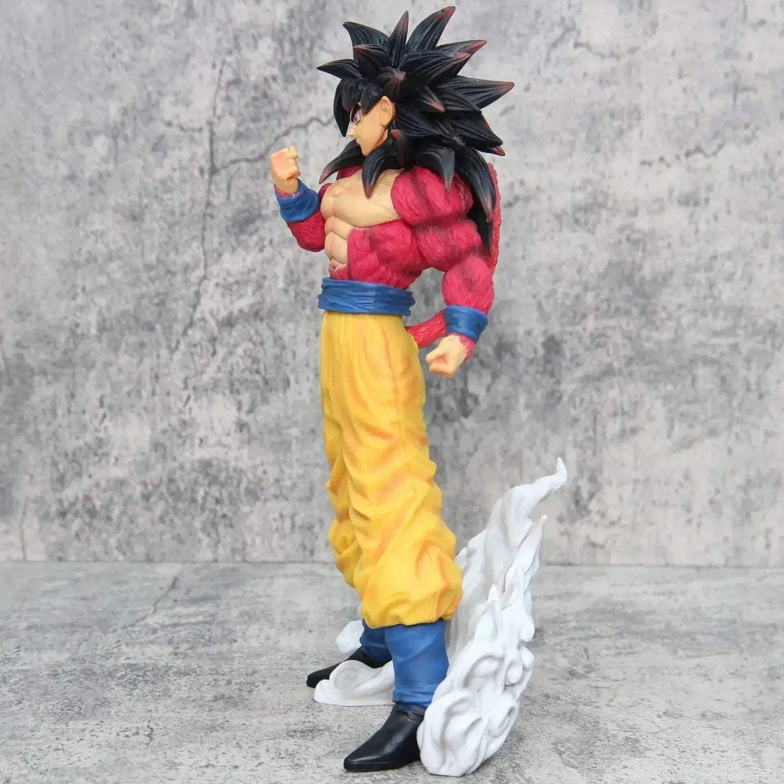 Super Saiyan 4 Goku Figure Dragon Ball GT Collectible Statue - ToylandEU