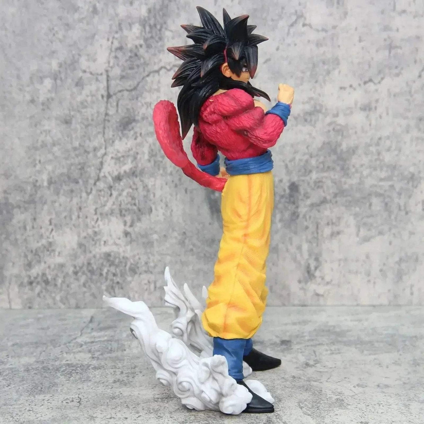 Super Saiyan 4 Goku Figure Dragon Ball GT Collectible Statue - ToylandEU