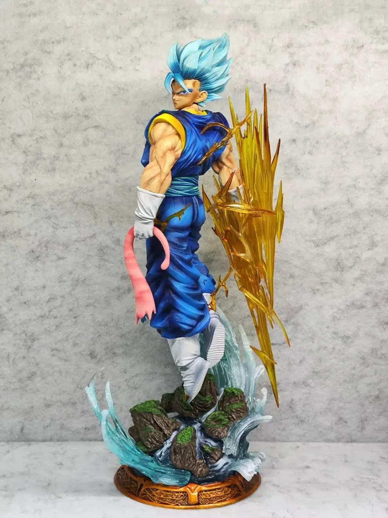 Super Saiyan Blue Vegito LED Anime Figure, Dragon Ball Z Anime Figures 3 or 4 heads PVC Statue - ToylandEU