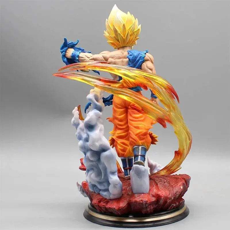 Super Saiyan Goku Dragon Ball Z Highly Detailed Action Figure - ToylandEU