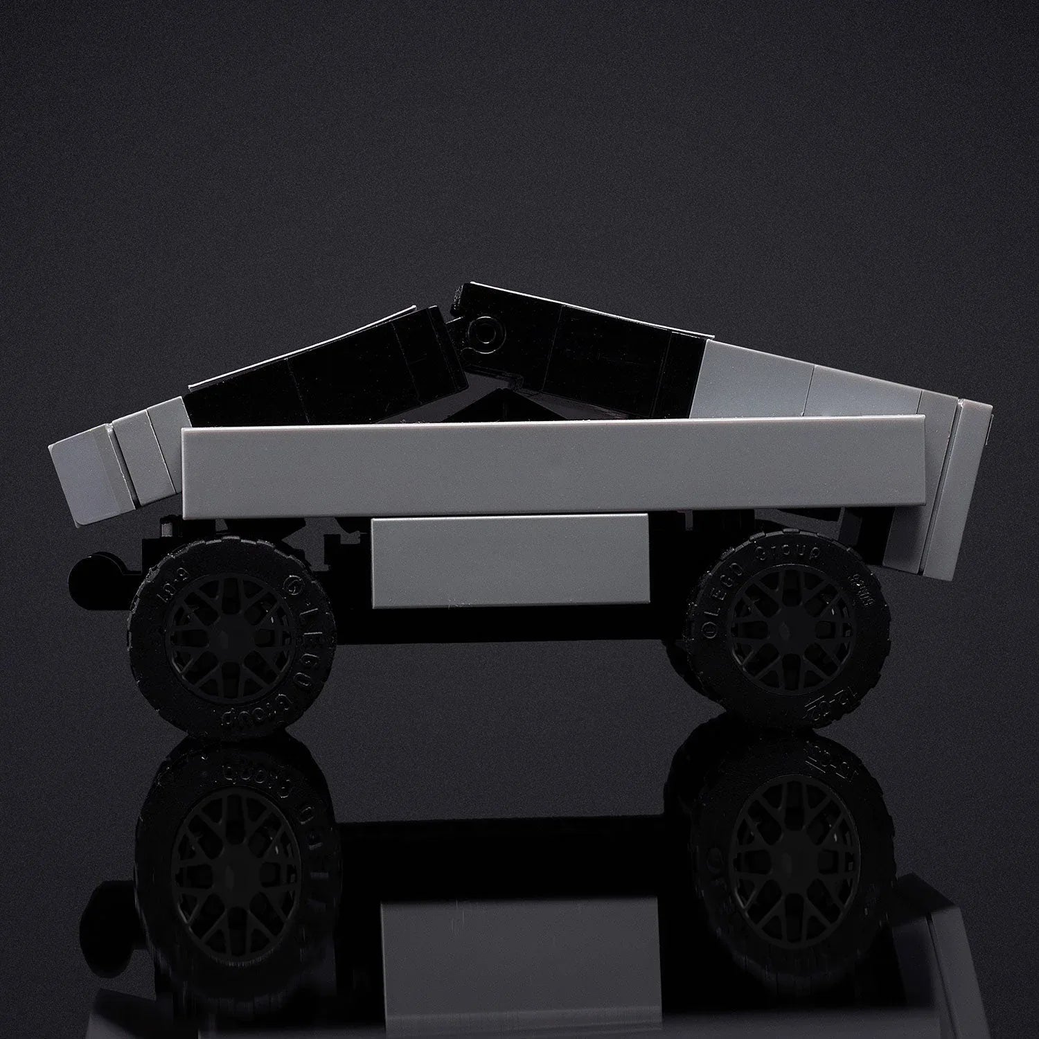 New Sealed LEGO Custom Truck Vehicle By B3 Customs - ToylandEU