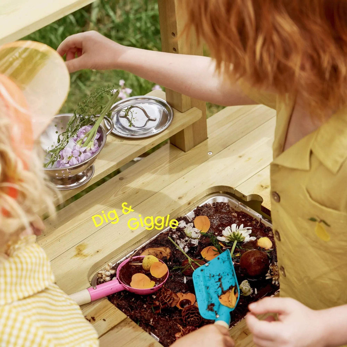 Mud Play Kitchen | Outdoor Water Station | Durable Build | Kids Ages 3 Plus