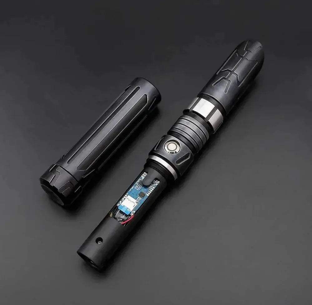  TXQSABER Heavy Dueling Pixel Lightsaber Kids Toy 12 Colors -  ToylandEU™