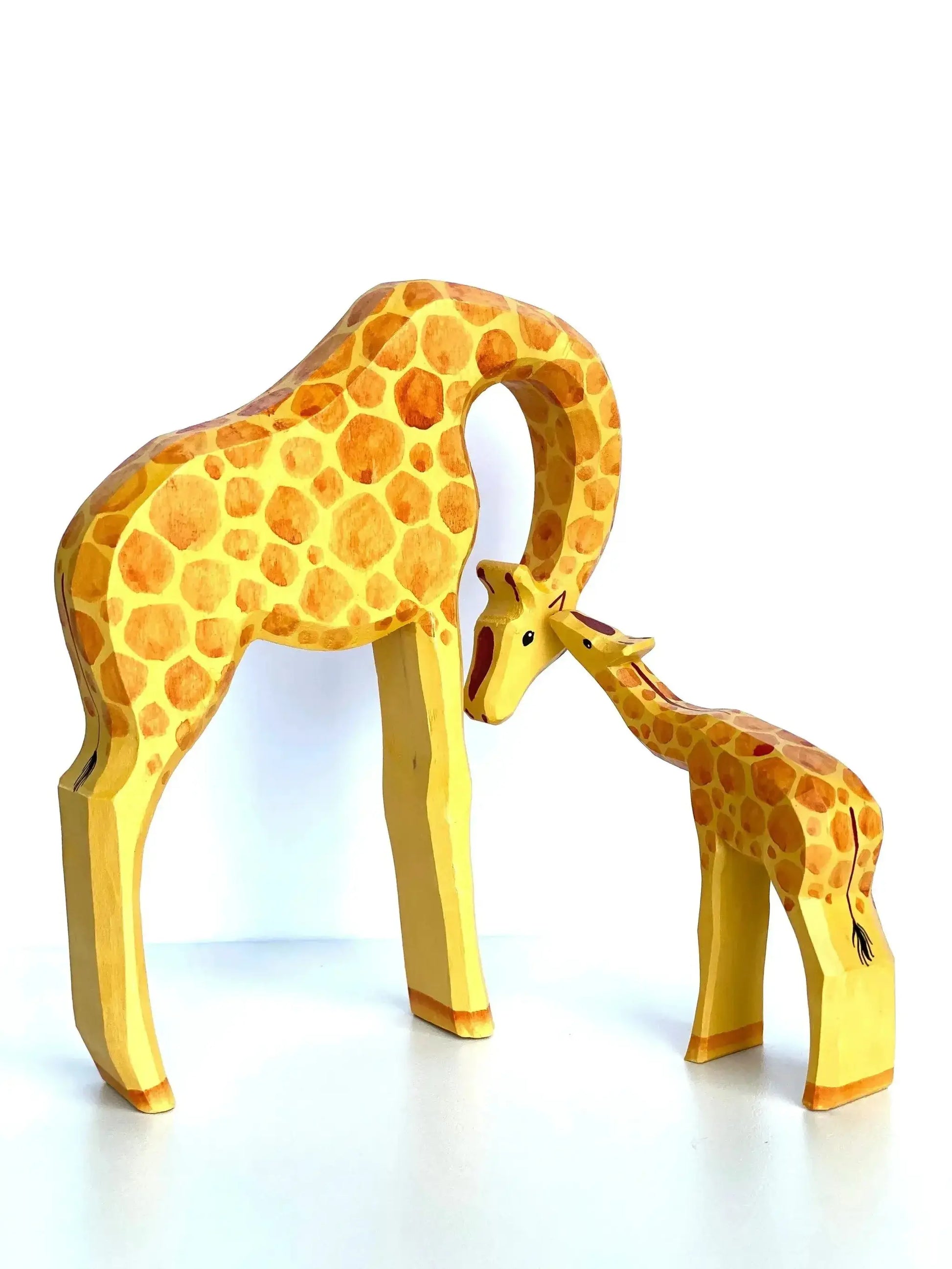 Handcrafted Wooden Giraffe Toy Set of 2 Mamma and Baby - ToylandEU