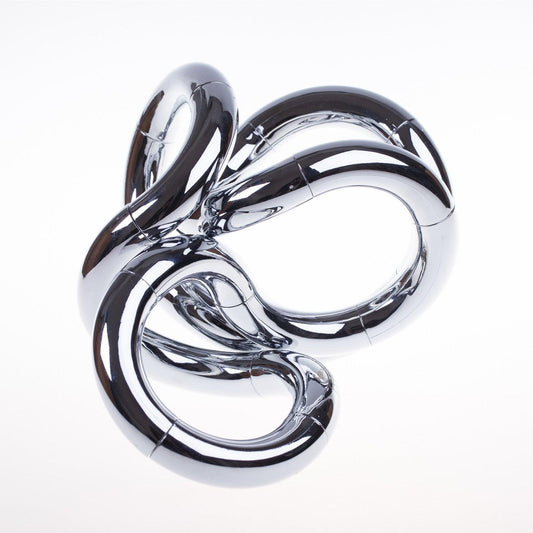 Tangle Fidget Sculpture | Polished Chrome | Fluid Motion | Executive Desk