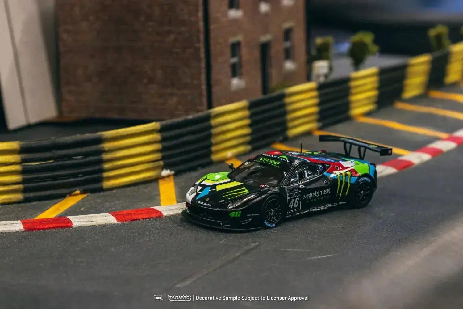 Tarmac Works Hobby64 Ferrari 458 Italia GT3 Blancpain Endurance 2012 V. Rossi 1:64 T64-073-12BGT46M - ToylandEU