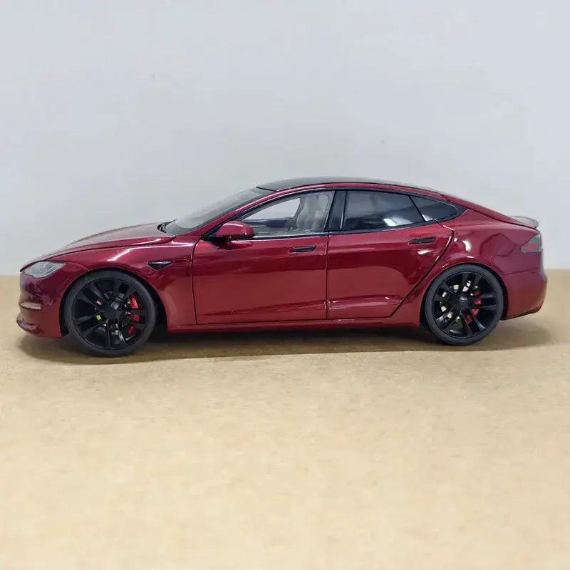  Tesla Model S Diecast 1:18 Scale Car Premium Metal -  ToylandEU™