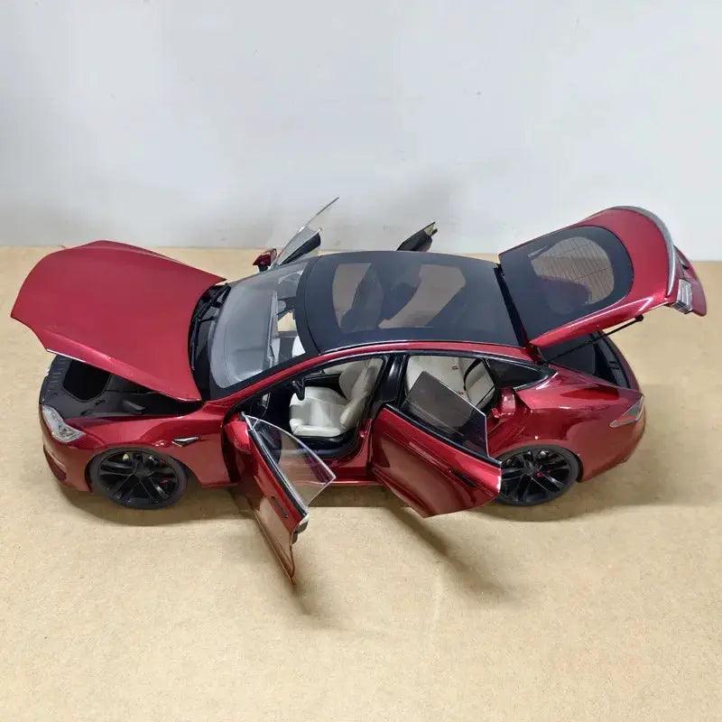  Tesla Model S Diecast 1:18 Scale Car Premium Metal -  ToylandEU™