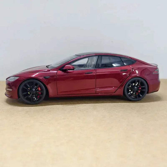 Tesla Model S Diecast Premium One Eighteen Scale Car - ToylandEU
