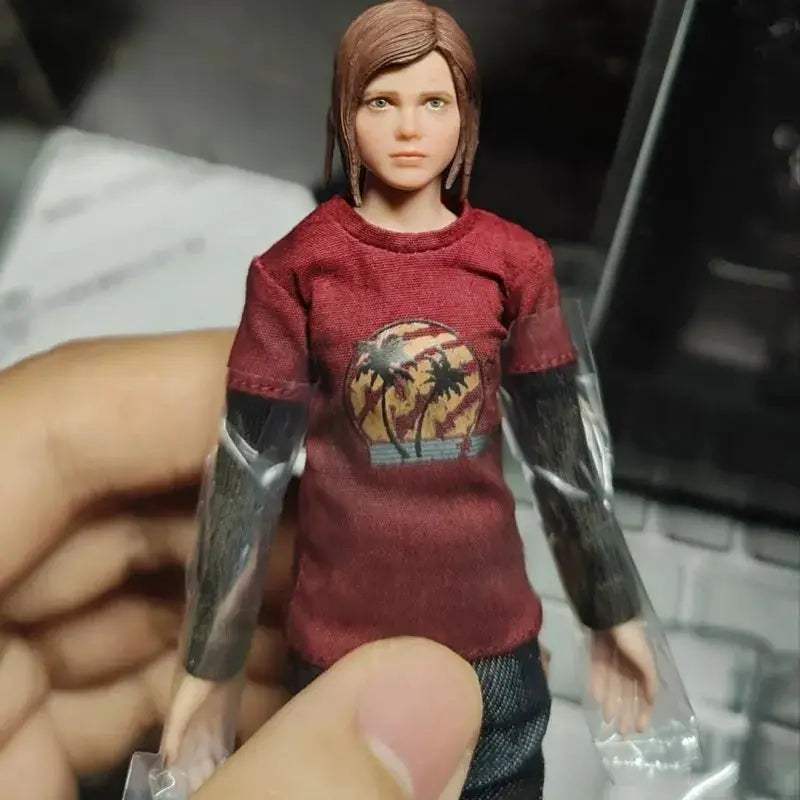  The Last of Us Joel Ellie Action Figures Bandai -  ToylandEU™