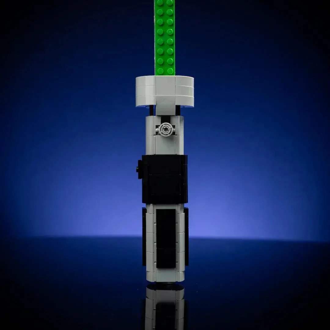 Life-Size LEGO Saber Replica With Bright Glow And Playable - ToylandEU