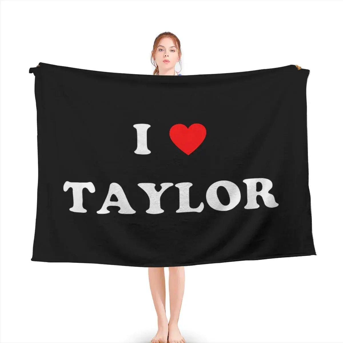  Taylor Swift I Love Heart Taylor Throw Blanket -  ToylandEU™